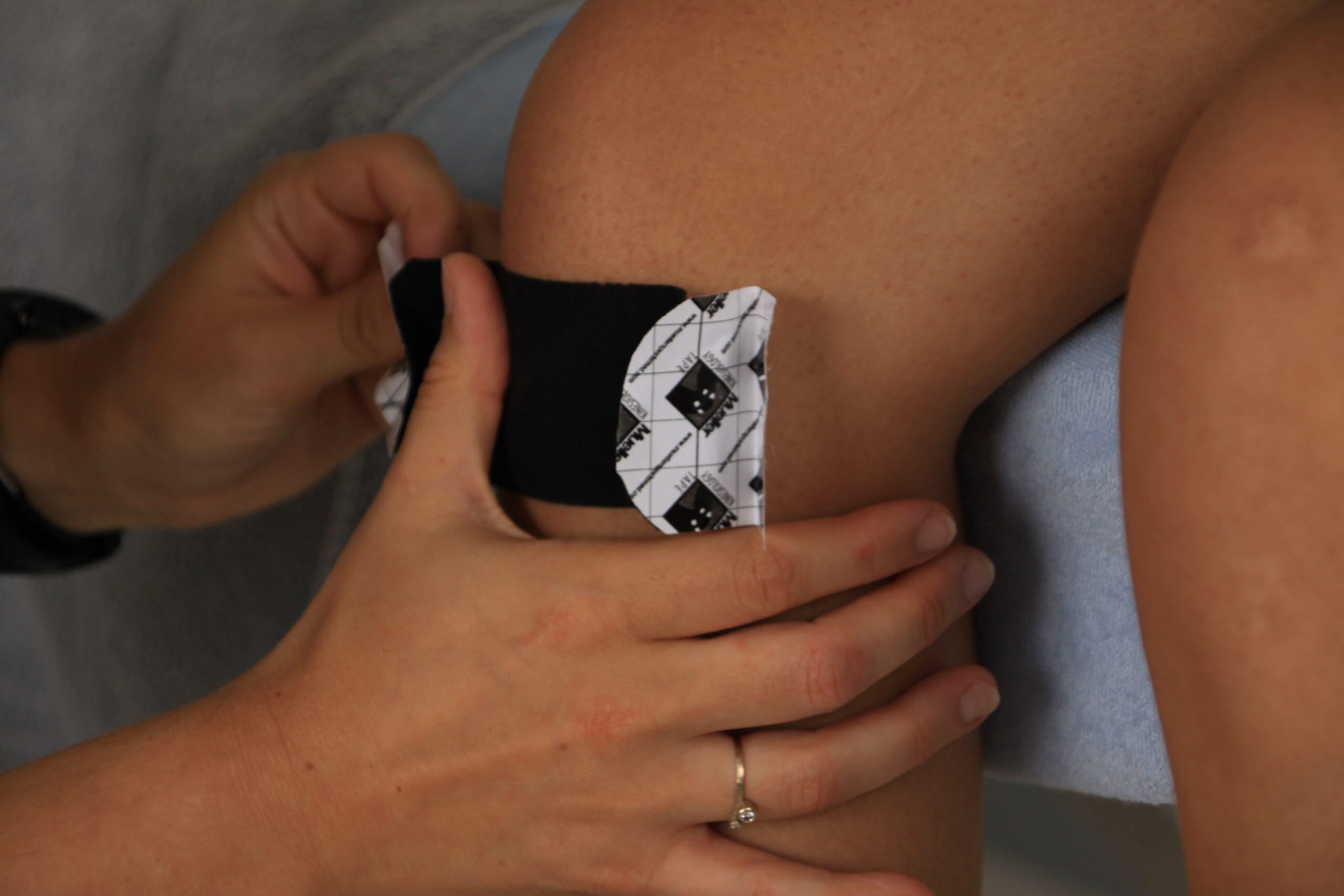 Revive Kinesist behandelt knie