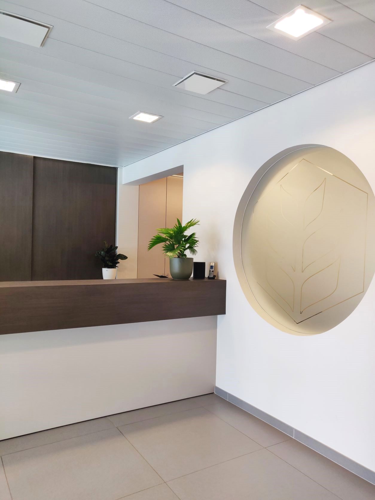 Onthaalruimte van Revive Health Center